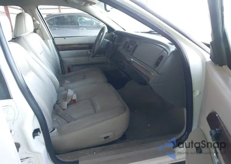 2008 Mercury Grand Marquis Ls z USA, uszkodzony, nr VIN 2MEFM75V68X647073